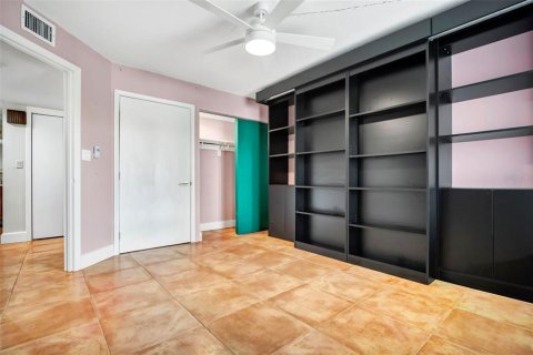 Copropriété à vendre à Tierra Verde, Floride: 2 chambres, 146.79 m2 № 2386060 - photo 11