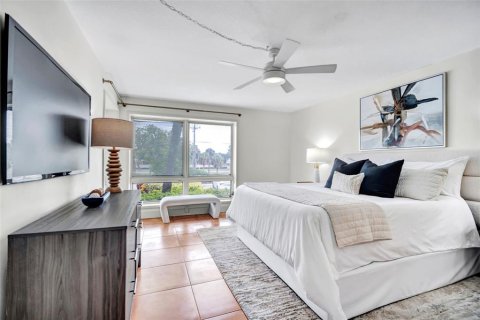 Copropriété à vendre à Tierra Verde, Floride: 2 chambres, 146.79 m2 № 2386060 - photo 19