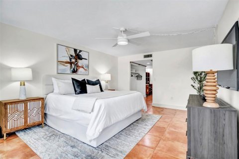 Copropriété à vendre à Tierra Verde, Floride: 2 chambres, 146.79 m2 № 2386060 - photo 20