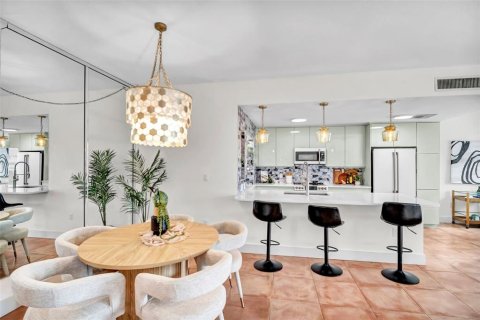Copropriété à vendre à Tierra Verde, Floride: 2 chambres, 146.79 m2 № 2386060 - photo 30
