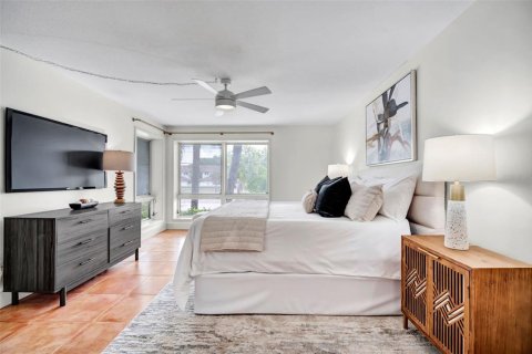 Copropriété à vendre à Tierra Verde, Floride: 2 chambres, 146.79 m2 № 2386060 - photo 18