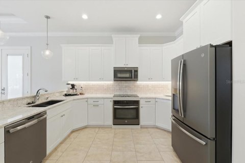 Villa ou maison à vendre à Polk City, Floride: 2 chambres, 113.81 m2 № 2413851 - photo 17