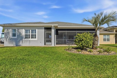 Villa ou maison à vendre à Polk City, Floride: 2 chambres, 113.81 m2 № 2413851 - photo 5