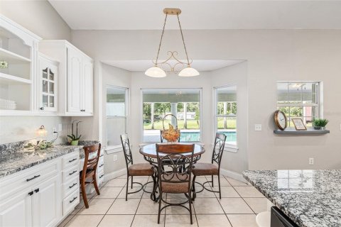 House in Lakeland, Florida 4 bedrooms, 264.21 sq.m. № 1847346 - photo 18