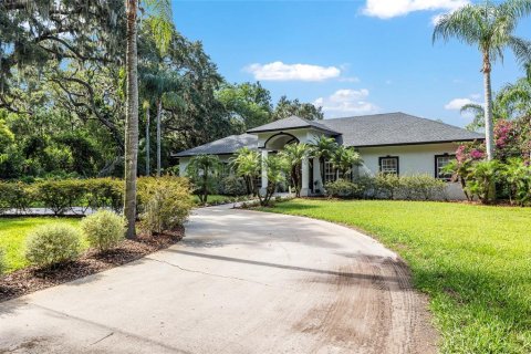 House in Lakeland, Florida 4 bedrooms, 264.21 sq.m. № 1847346 - photo 5