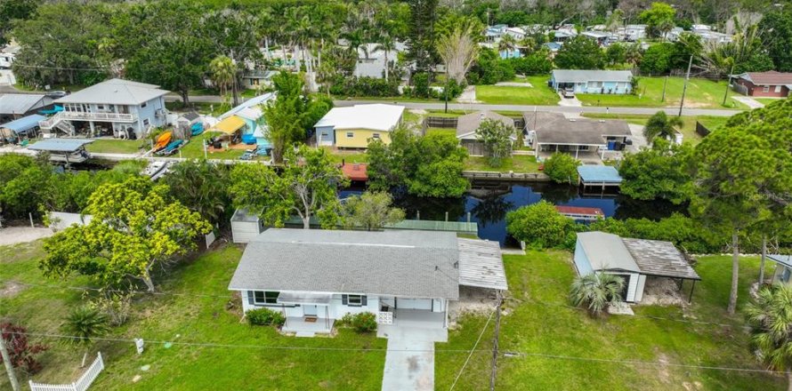 House in Ruskin, Florida 2 bedrooms, 72.46 sq.m. № 1816096