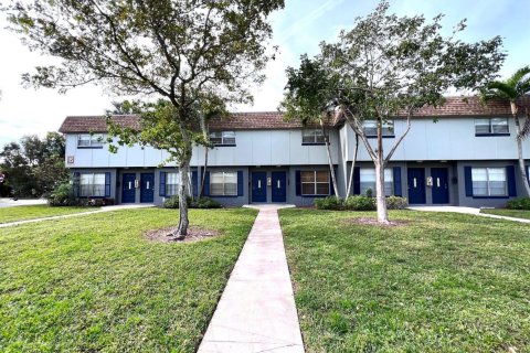 Adosado en alquiler en Plantation, Florida, 2 dormitorios, 87.14 m2 № 2085989 - foto 2