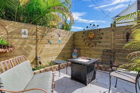 Casa en venta en Saint Petersburg, Florida, 3 dormitorios, 179.58 m2 № 1677620 - foto 29