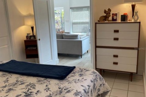 Casa en venta en Saint Petersburg, Florida, 3 dormitorios, 179.58 m2 № 1677620 - foto 15
