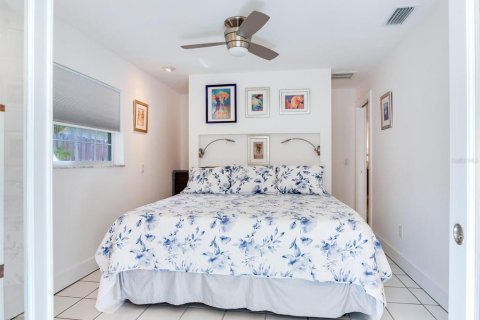 Casa en venta en Saint Petersburg, Florida, 3 dormitorios, 179.58 m2 № 1677620 - foto 14
