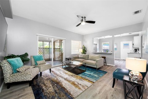 Villa ou maison à vendre à Saint Petersburg, Floride: 3 chambres, 96.06 m2 № 2110201 - photo 13