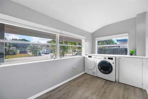 Villa ou maison à vendre à Saint Petersburg, Floride: 3 chambres, 96.06 m2 № 2110201 - photo 8