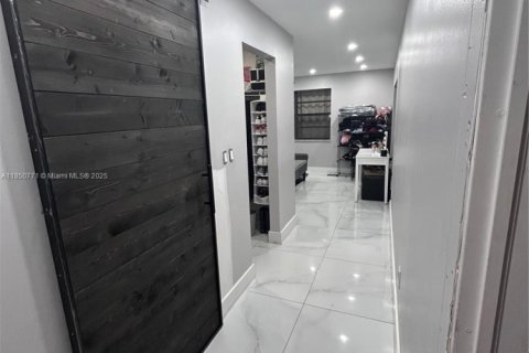 Villa ou maison à vendre à Sunrise, Floride: 3 chambres, 167.6 m2 № 1854872 - photo 26