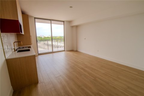 Studio à Condo à Miami, Floride  № 2084660