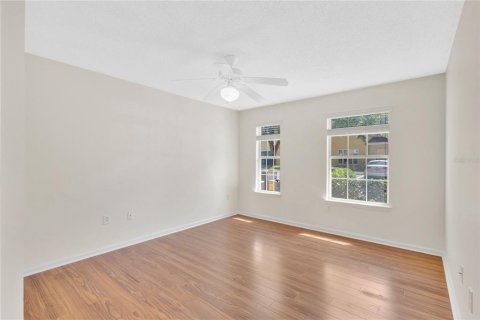 Condo in Orlando, Florida, 3 bedrooms  № 2092497 - photo 10