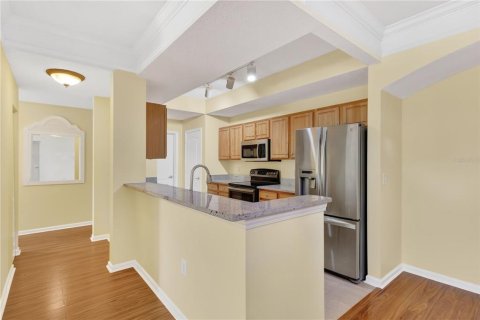 Condo in Orlando, Florida, 3 bedrooms  № 2092497 - photo 18
