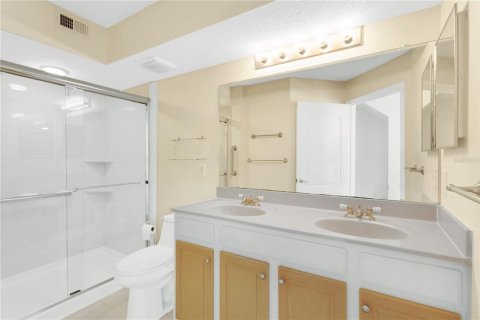 Condo in Orlando, Florida, 3 bedrooms  № 2092497 - photo 12