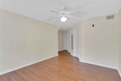 Condo in Orlando, Florida, 3 bedrooms  № 2092497 - photo 11