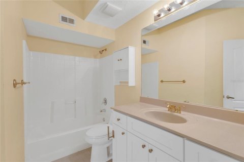 Condo in Orlando, Florida, 3 bedrooms  № 2092497 - photo 27
