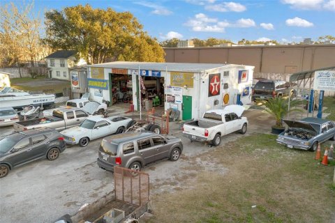 Commercial property in DeLand, Florida 185.8 sq.m. № 1542852 - photo 9