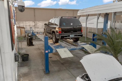 Commercial property in DeLand, Florida 185.8 sq.m. № 1542852 - photo 10