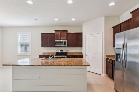 Casa en venta en Spring Hill, Florida, 3 dormitorios, 152.45 m2 № 1835788 - foto 7