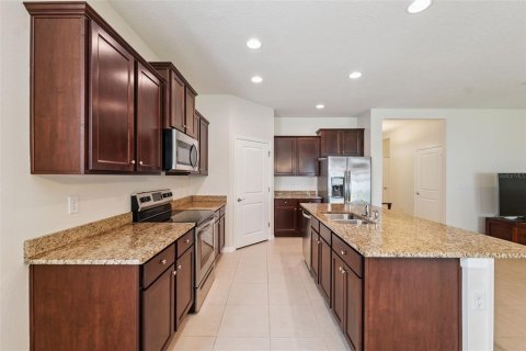Casa en venta en Spring Hill, Florida, 3 dormitorios, 152.45 m2 № 1835788 - foto 6