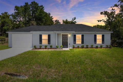 Casa en Ocala, Florida 3 dormitorios, 101.36 m2 № 2103002