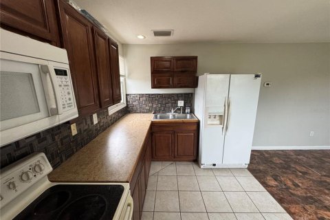 Appartement à louer à Riverview, Floride: 1 chambre, 60.39 m2 № 1837207 - photo 5