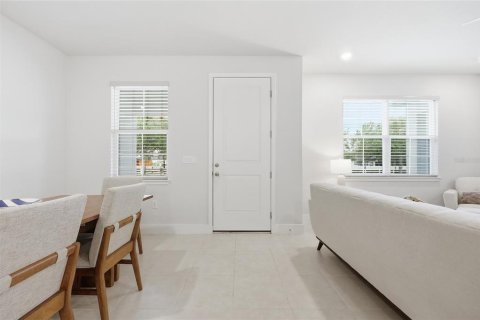 Touwnhouse à louer à Saint Cloud, Floride: 3 chambres, 165.09 m2 № 2110220 - photo 4
