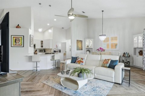 Villa ou maison à vendre à Sarasota, Floride: 2 chambres, 168.34 m2 № 2395582 - photo 16