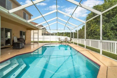 Casa en venta en Wesley Chapel, Florida, 6 dormitorios, 284.1 m2 № 1919133 - foto 2