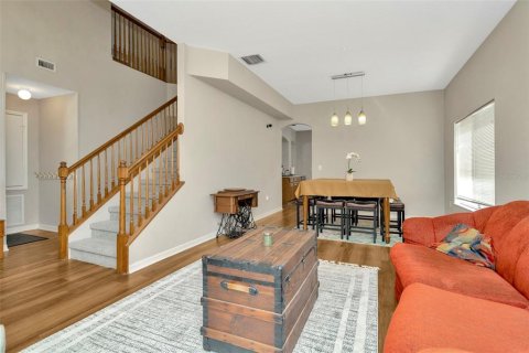 Casa en venta en Wesley Chapel, Florida, 6 dormitorios, 284.1 m2 № 1919133 - foto 11