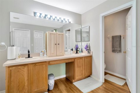 Casa en venta en Wesley Chapel, Florida, 6 dormitorios, 284.1 m2 № 1919133 - foto 30