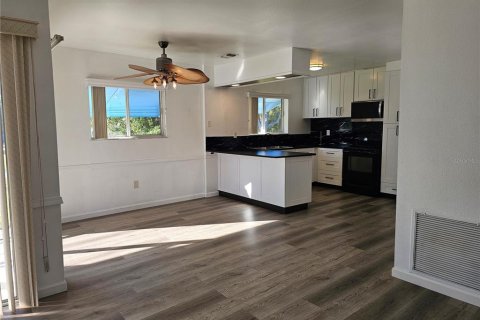 Villa ou maison à vendre à North Port, Floride: 3 chambres, 102.75 m2 № 2099484 - photo 6