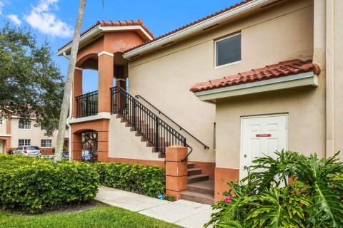 Condominio en venta en West Palm Beach, Florida, 3 dormitorios, 101.45 m2 № 1185387 - foto 1