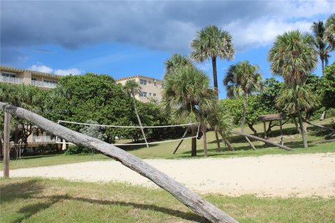 Condominio en venta en South Palm Beach, Florida, 1 dormitorio, 50.17 m2 № 1890268 - foto 29