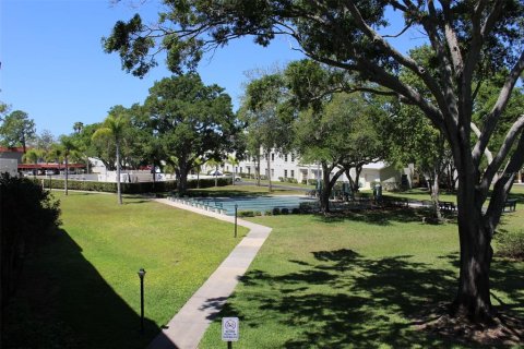 Copropriété à louer à Dunedin, Floride: 2 chambres, 86.4 m2 № 2322681 - photo 3