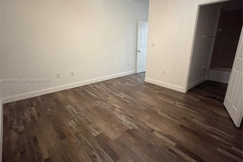 Touwnhouse à louer à Homestead, Floride: 3 chambres, 106.93 m2 № 1995958 - photo 15