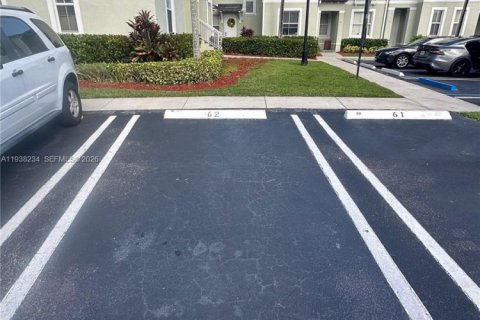 Touwnhouse à louer à Homestead, Floride: 3 chambres, 106.93 m2 № 1995958 - photo 3