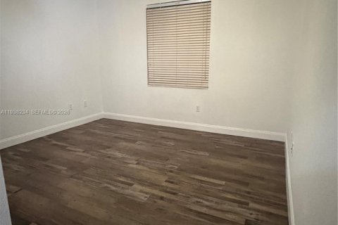 Touwnhouse à louer à Homestead, Floride: 3 chambres, 106.93 m2 № 1995958 - photo 17