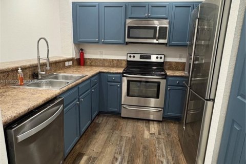 Touwnhouse à louer à Homestead, Floride: 3 chambres, 106.93 m2 № 1995958 - photo 10