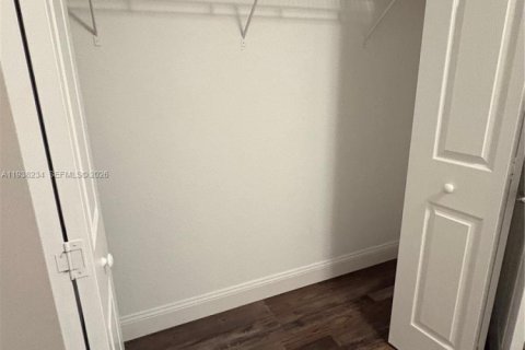 Touwnhouse à louer à Homestead, Floride: 3 chambres, 106.93 m2 № 1995958 - photo 23