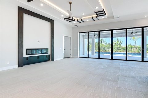 Casa en venta en Kissimmee, Florida, 7 dormitorios, 622.91 m2 № 1680287 - foto 22