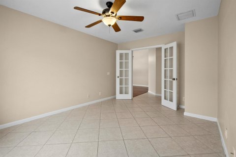Casa en venta en Stuart, Florida, 3 dormitorios, 197.51 m2 № 2398099 - foto 14