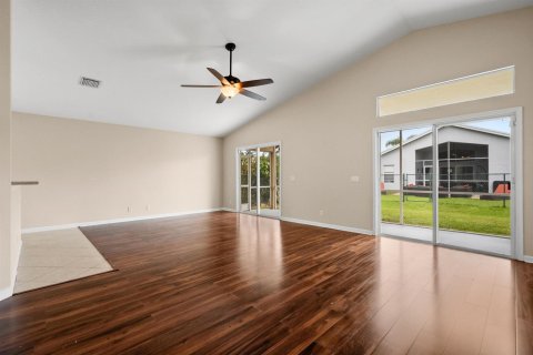 Casa en venta en Stuart, Florida, 3 dormitorios, 197.51 m2 № 2398099 - foto 21