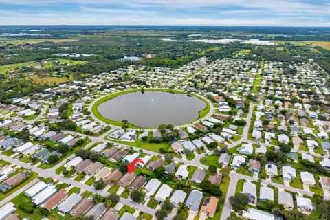 Casa en venta en Stuart, Florida, 3 dormitorios, 197.51 m2 № 2398099 - foto 8