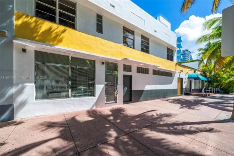 Immobilier commercial à vendre à Miami Beach, Floride № 1939242 - photo 4
