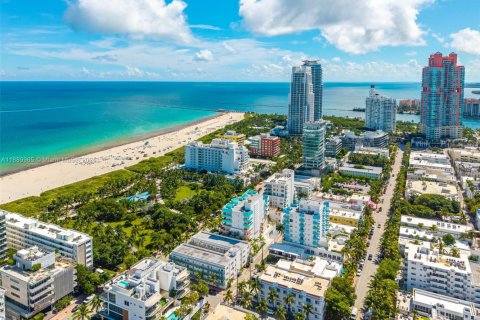 Immobilier commercial à vendre à Miami Beach, Floride № 1939242 - photo 29