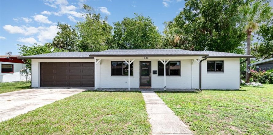 House in Daytona Beach, Florida 3 bedrooms, 102.38 sq.m. № 1847997
